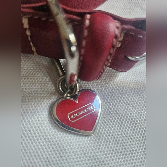 Coach Red/SilverDog Collar With Charm Size L NWT - Picture 2 of 9